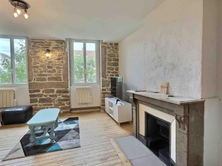 Apartmán L'Appart De La Comedie-Centre Bourg-en-Bresse Exteriér fotografie