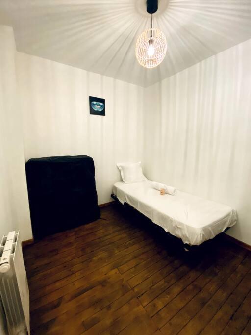 Apartmán L'Appart De La Comedie-Centre Bourg-en-Bresse Exteriér fotografie